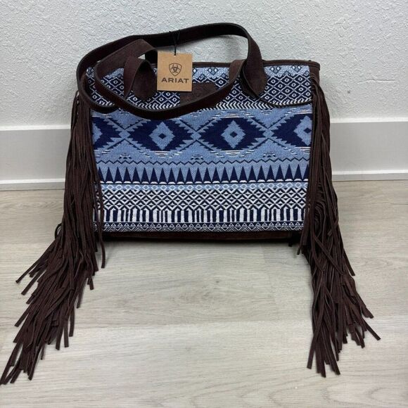 Ariat Madison Concealed Carry Tote Bag Blue Fringe A770008902 - Picture 1 of 8